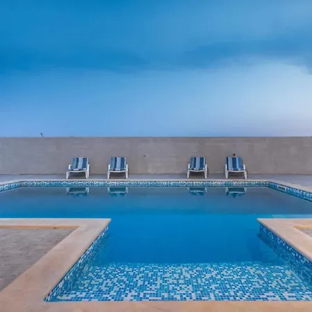 Villa Anstika Pula, Croatia *