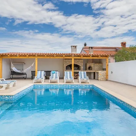 Villa Anstika Pula, Croatia